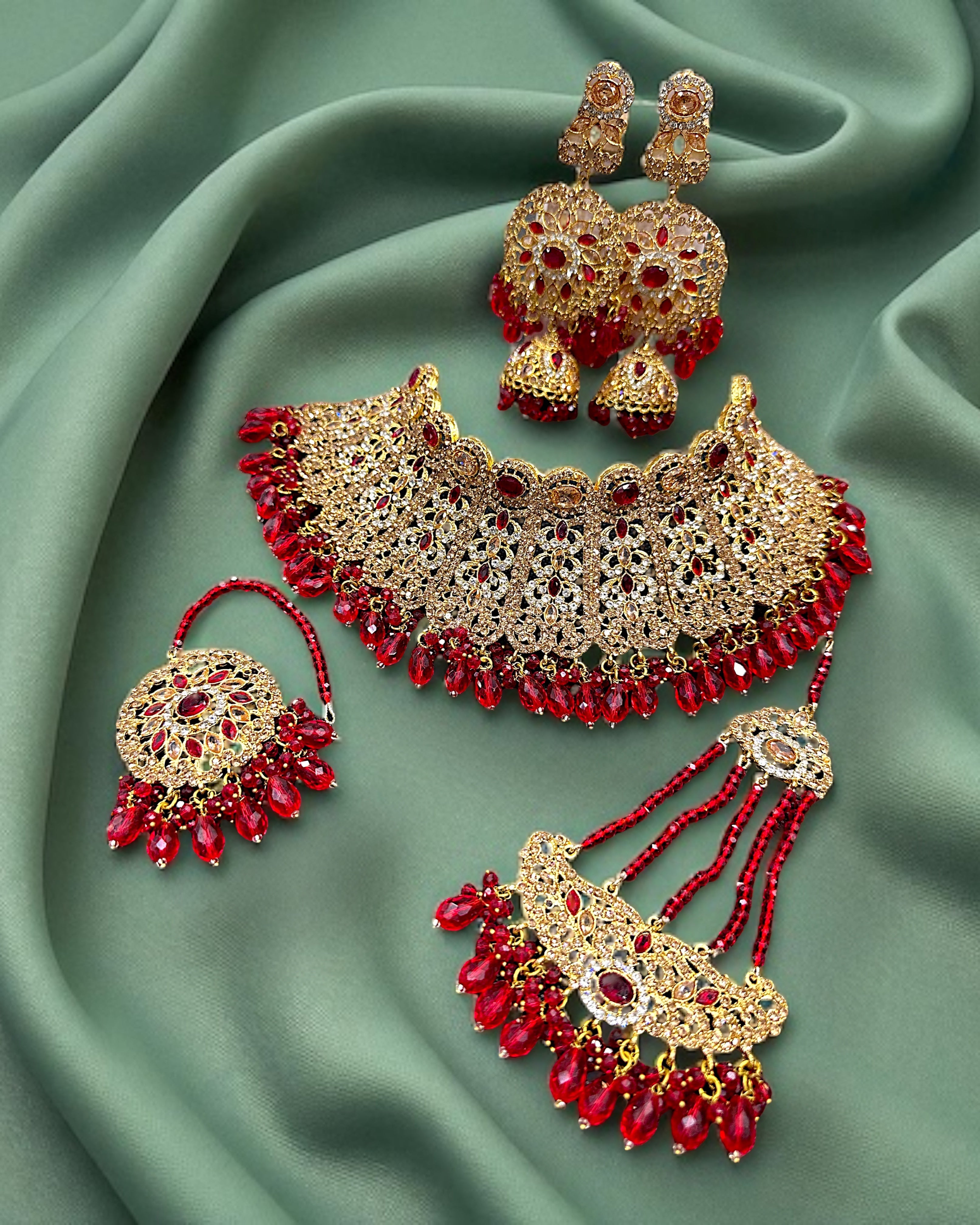 Naomi Necklace