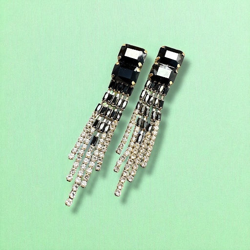 Black Reema Italic Earrings