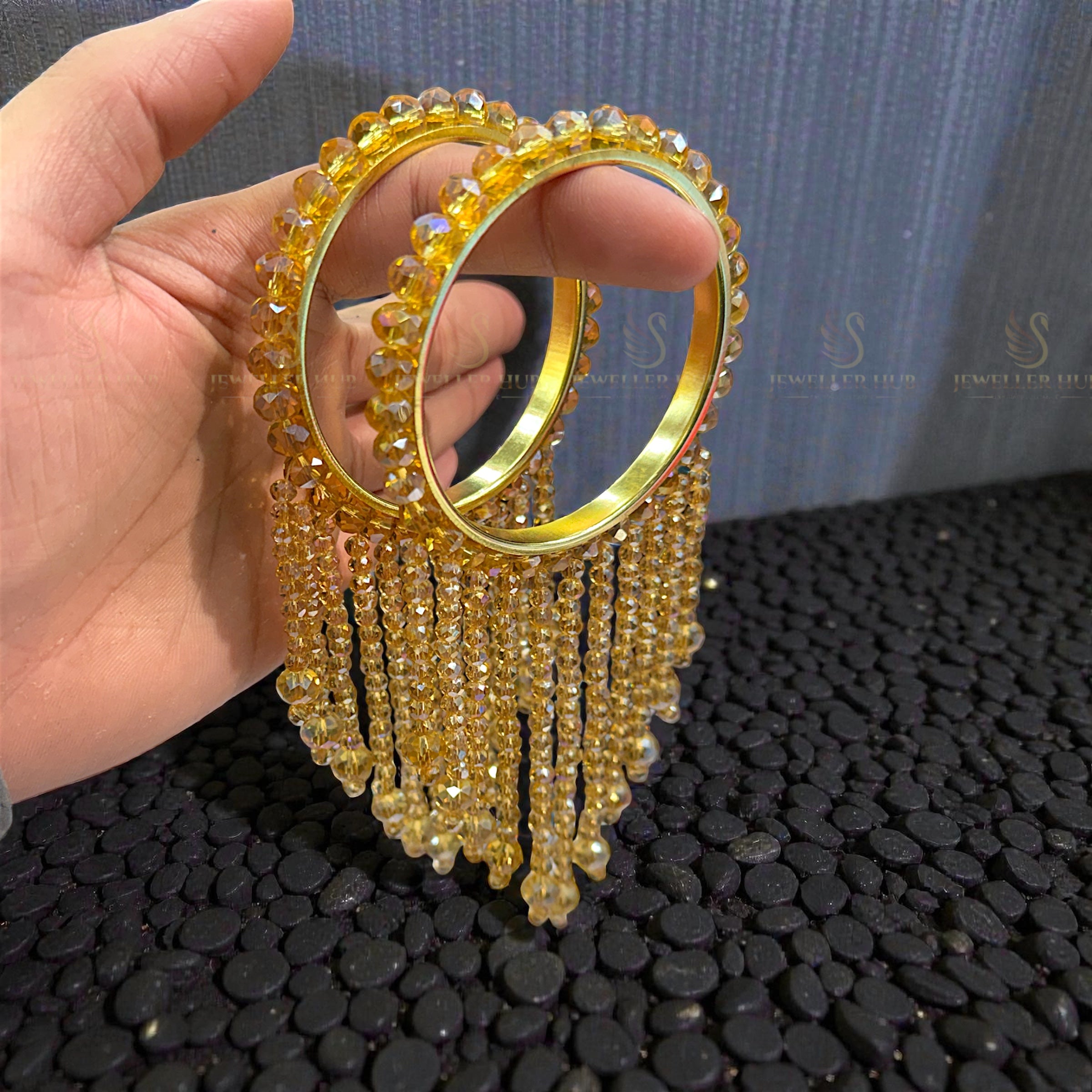 Crystal Kara .